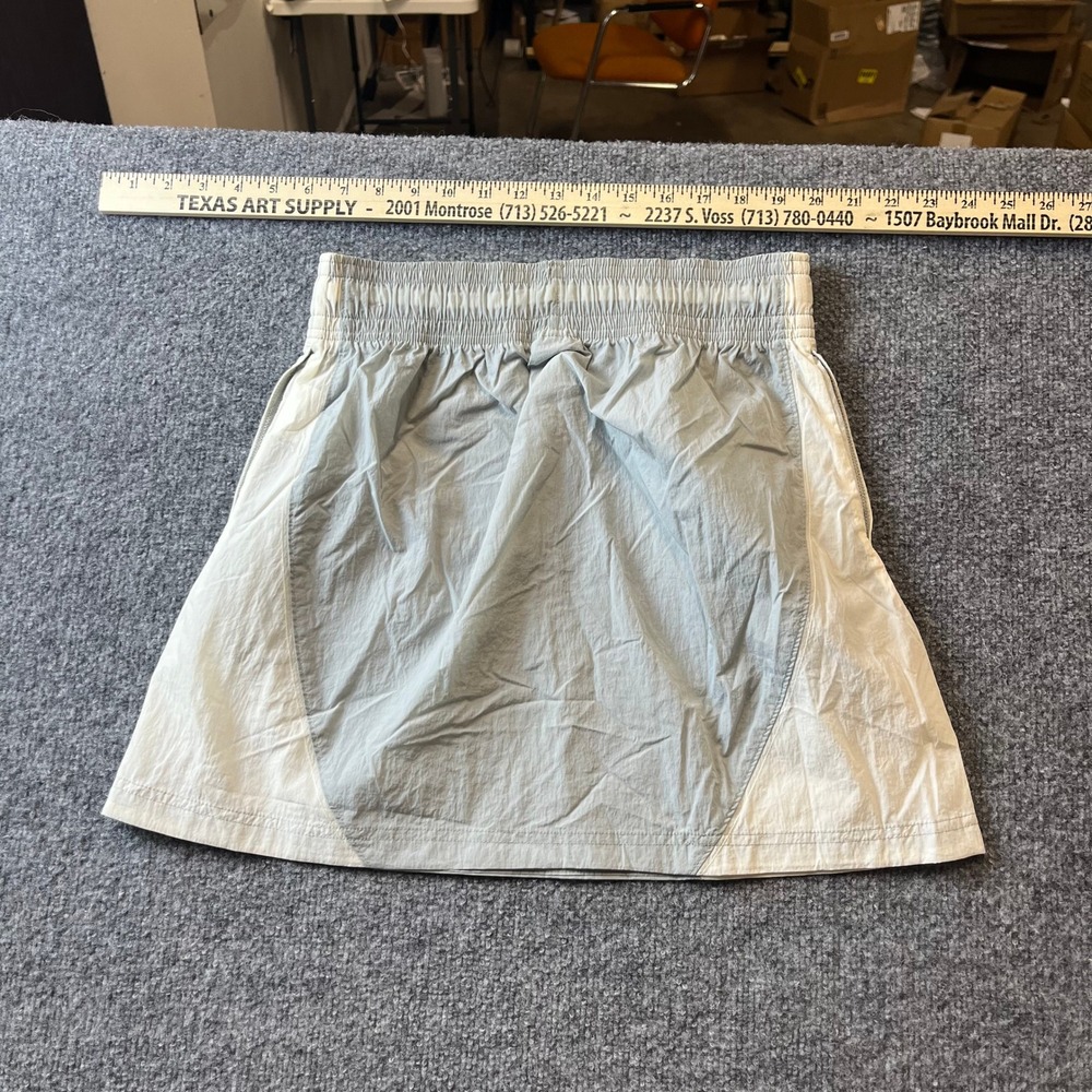 Nike Skirt Womens Size S Grey Cream Colorblock Athletic Mini Drawstring Casual